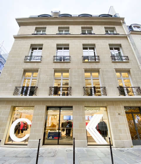 Calvin Klein - Advisor² Retail Property Calvin Klein - Advisor² Retail Property
